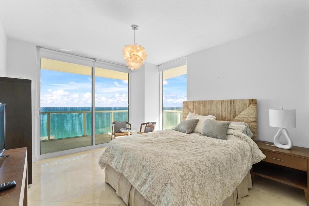 Luxury 2-Bedrooms Oceanfront Condo In Sunny Isles Sunny Isles Beach Exterior foto